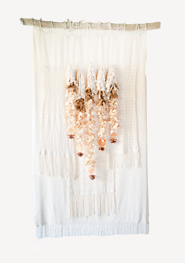 Pieza "Florecer Salvadoreño" Lula Mena