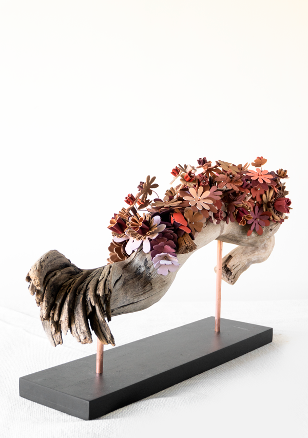 Pieza "Renacer" Lula Mena