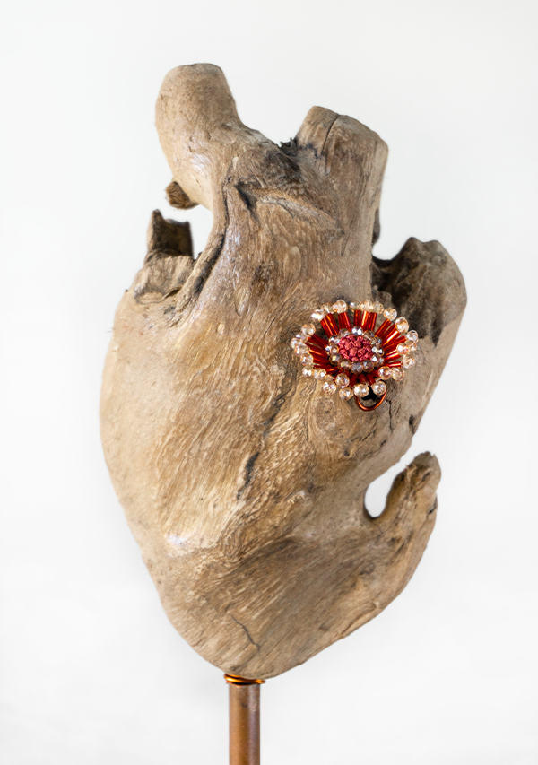 Pieza "Amor" Lula Mena