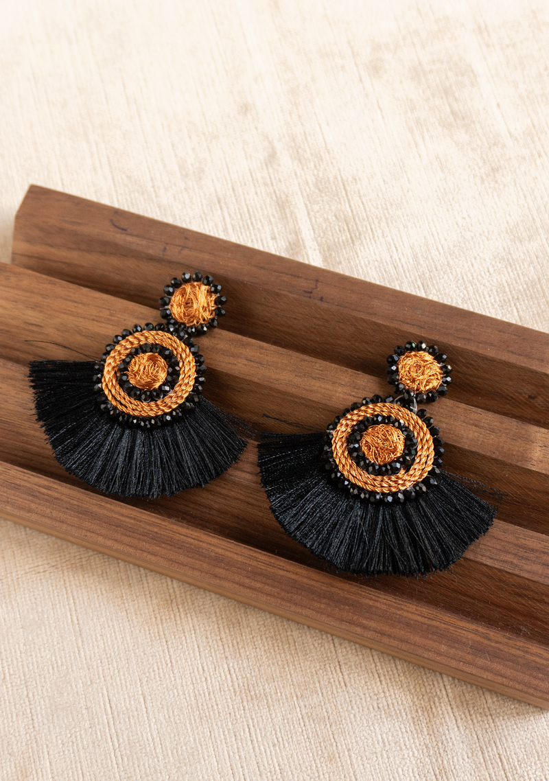 Aretes de Sol y Cobre con Negro Lula Mena