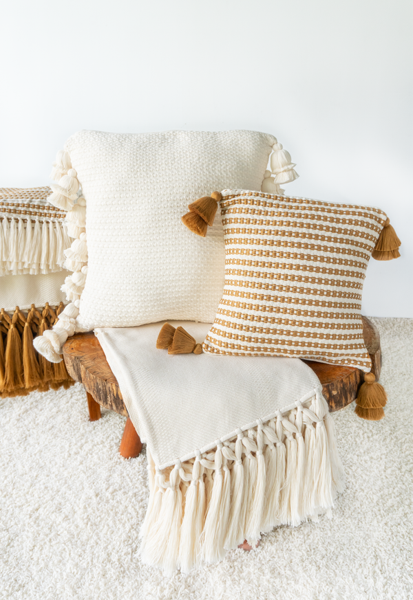 Handwoven White Double Chain Pillow (Copy) Lula Mena