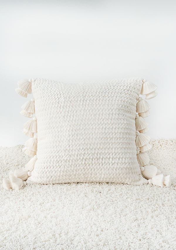 Handwoven White Double Chain with Tassels Pillow (Copy) Lula Mena