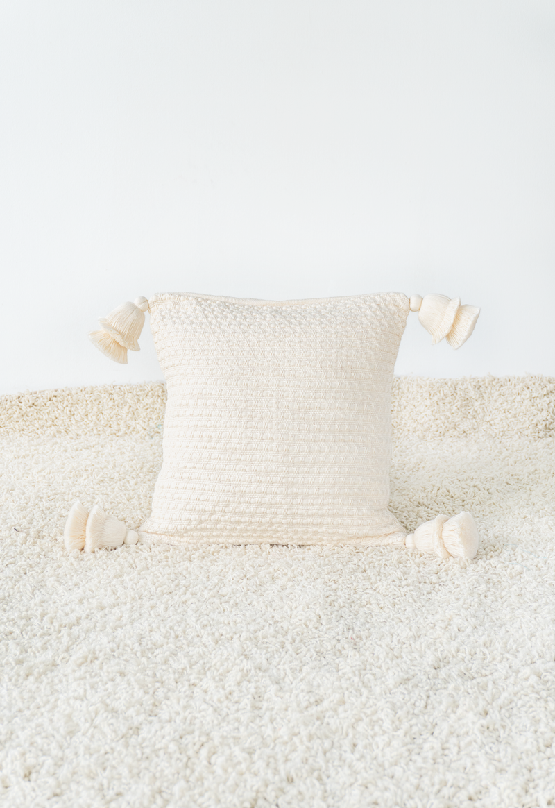 Handwoven White Point Pillow (Copy) Lula Mena