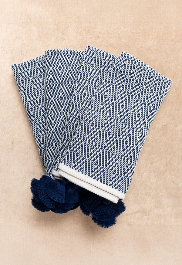 Handwoven Oval Blue Placemats (set of four) Lula Mena