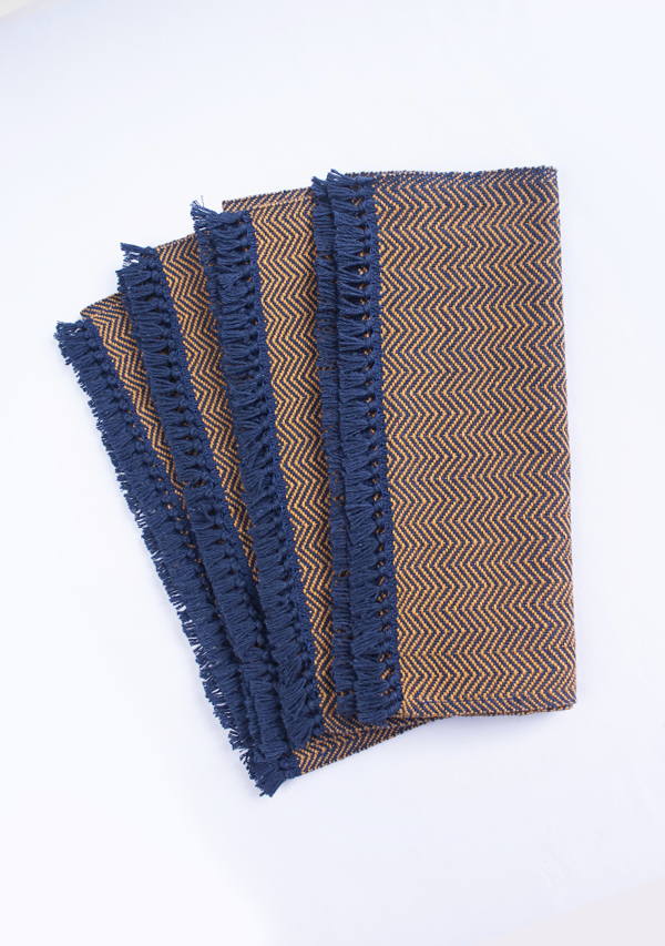 Deep Blue & Copper Arrow Placemats (Set of 4) Lula Mena