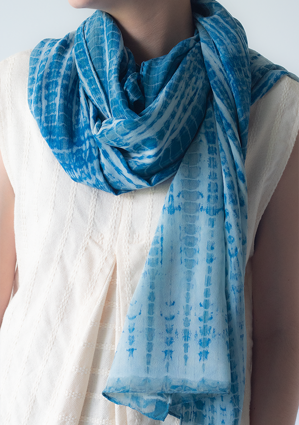 Indigo scarf 2024