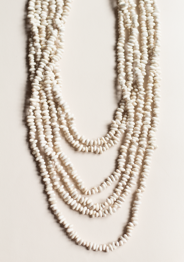 White seeds necklace Lula Mena